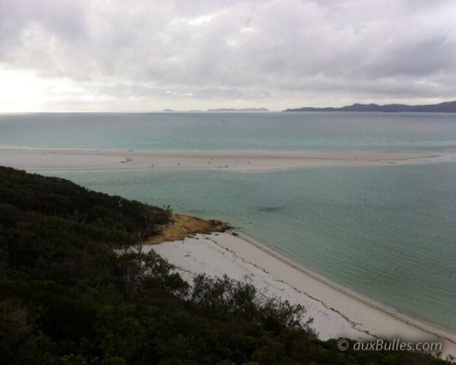 The Whitsunday islands enjoy a tropical climate