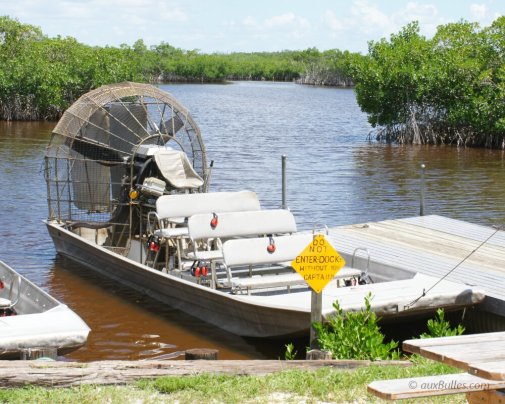L'aéroglisseur est une attraction inoubliable pour découvrir le Parc National des Everglades !
