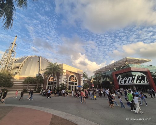 Planet Hollywood et Coca-Cola Store à Disney Springs