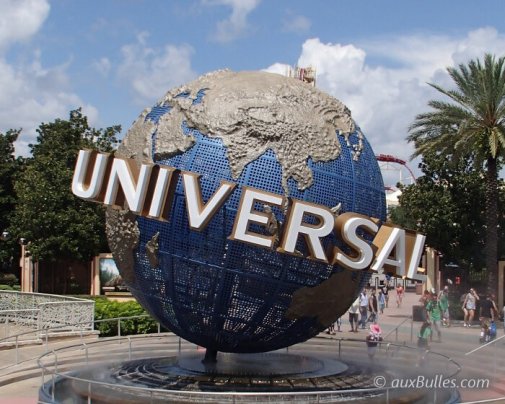 Universal Studios theme park, along with Disney World Magic Kingdom, is one of Orlando's must-visit attractions !