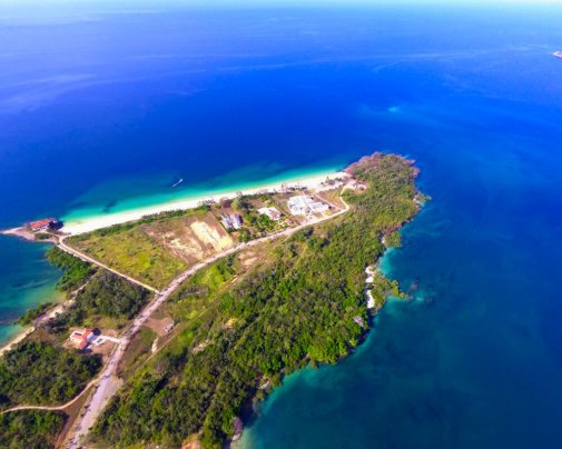 Une vue aérienne de l'île de Viveros dans l'archipel des Perles ou Las Perlas au Panama