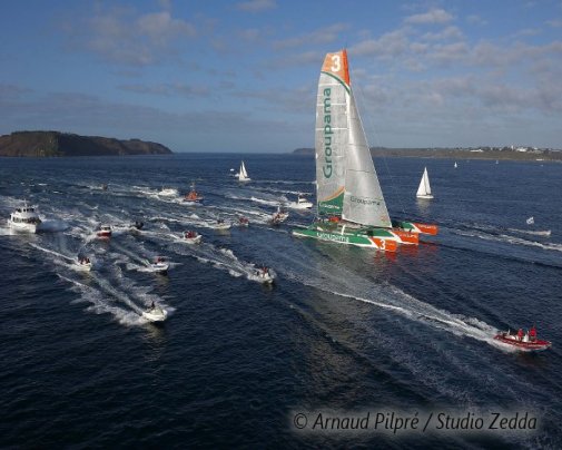 Arrivée de Groupama 3 au bord de Brest
