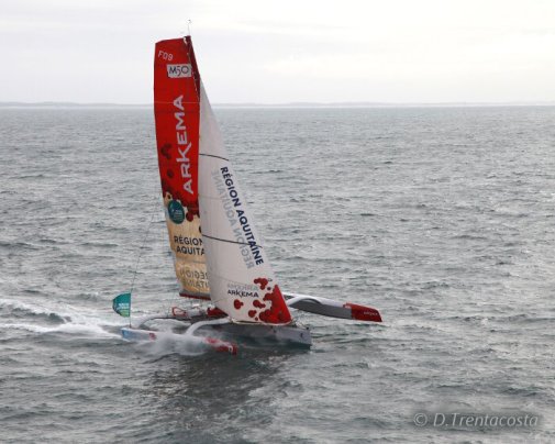 Lalou Roucayrol sur son trimaran Arkema Région Aquitaine