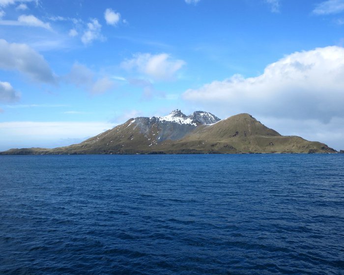 L'île de Cooper est située dans l'océan Atlantique sud